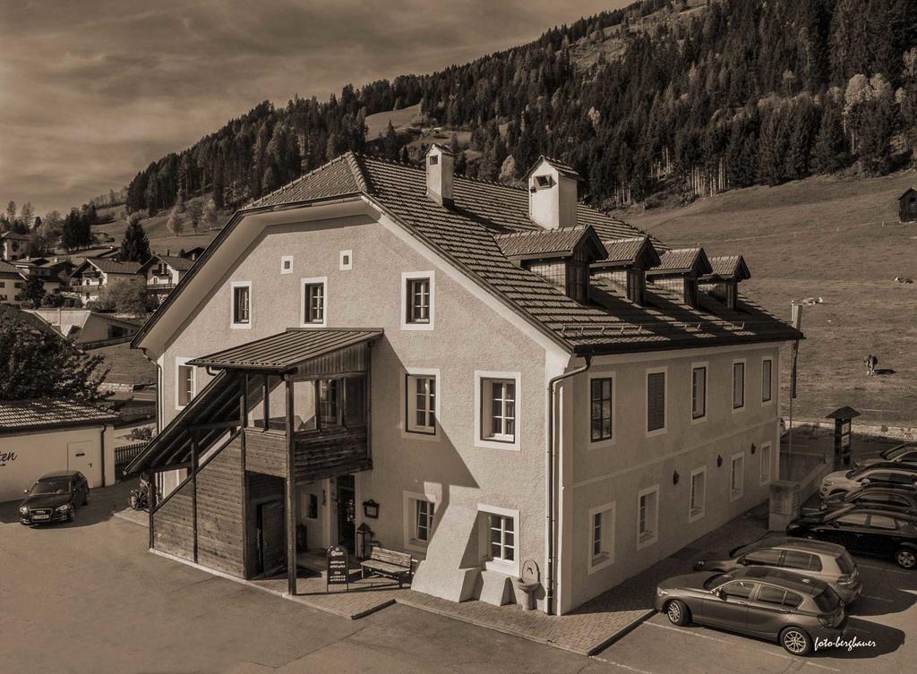 Hotel Gasthof Sillianer Wirt Exterior foto